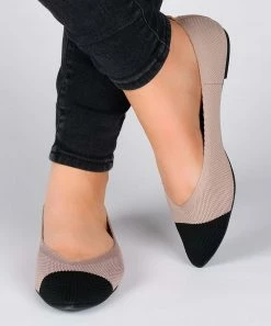 Journee Collection | Blush & Black Veata Ballet Flat - Women -High heel Store zu111149697 alt 3 tm1669926507